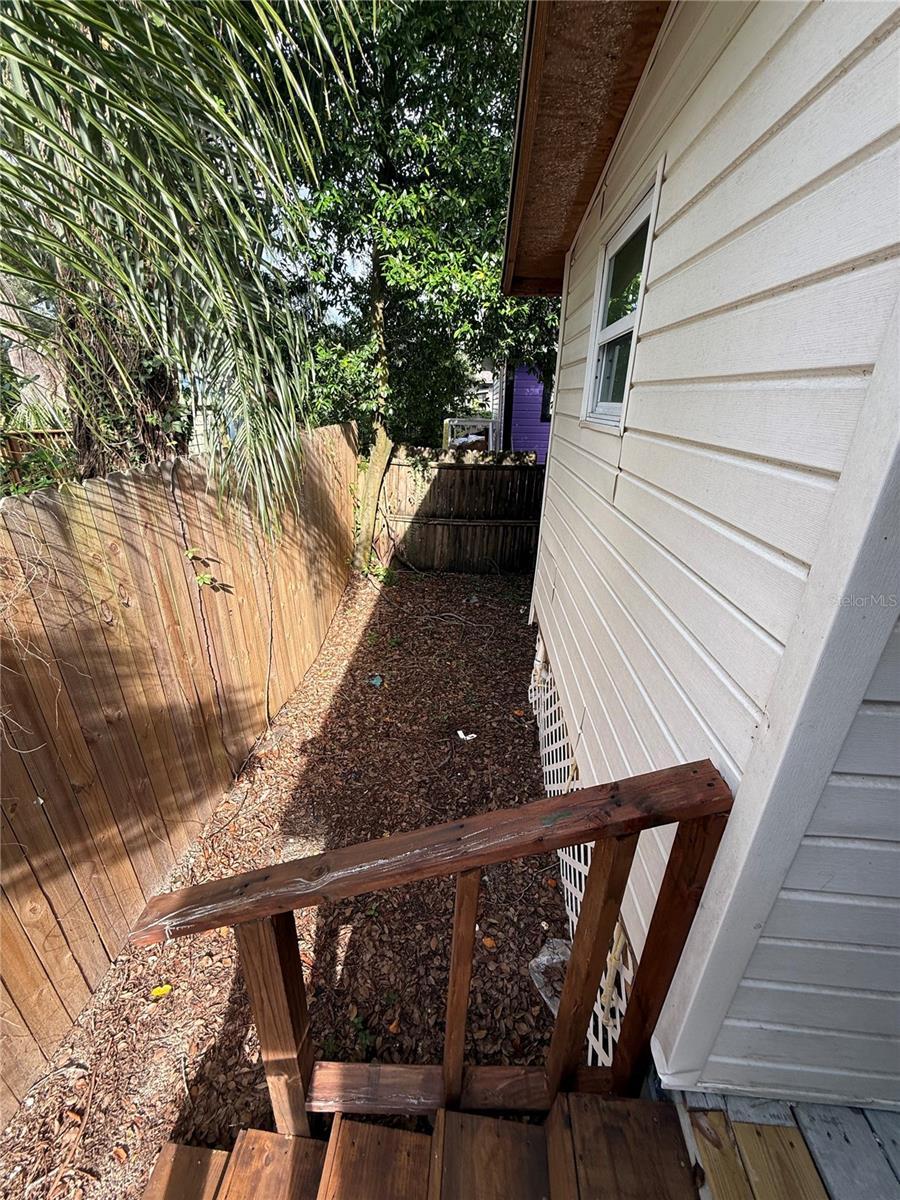 1202 E Osborne Ave Property Photo 22
