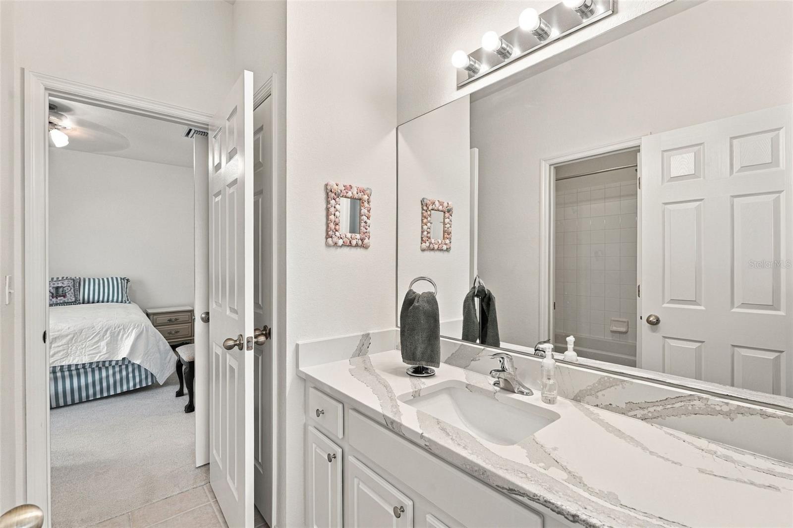 27824 Arrowhead Cir Property Photo 20