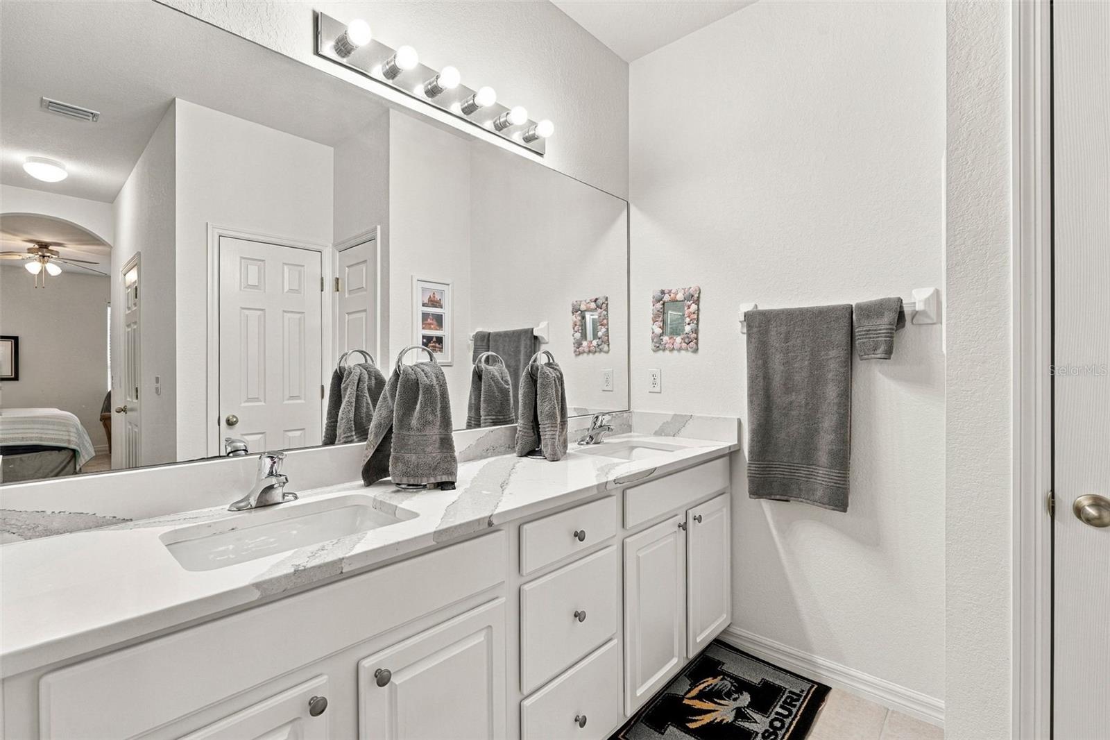 27824 Arrowhead Cir Property Photo 31