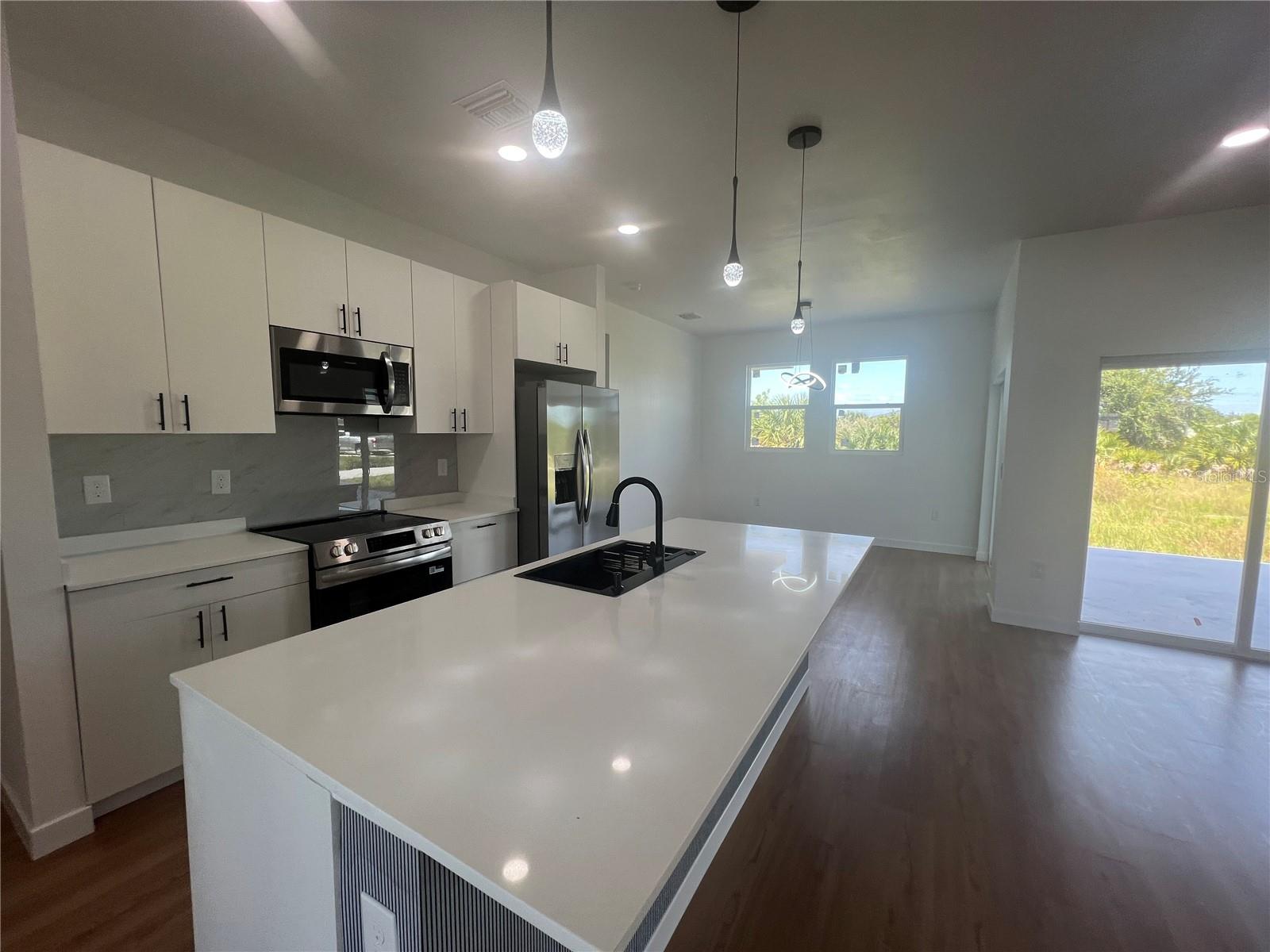 15062 Wichita Rd Property Photo 6