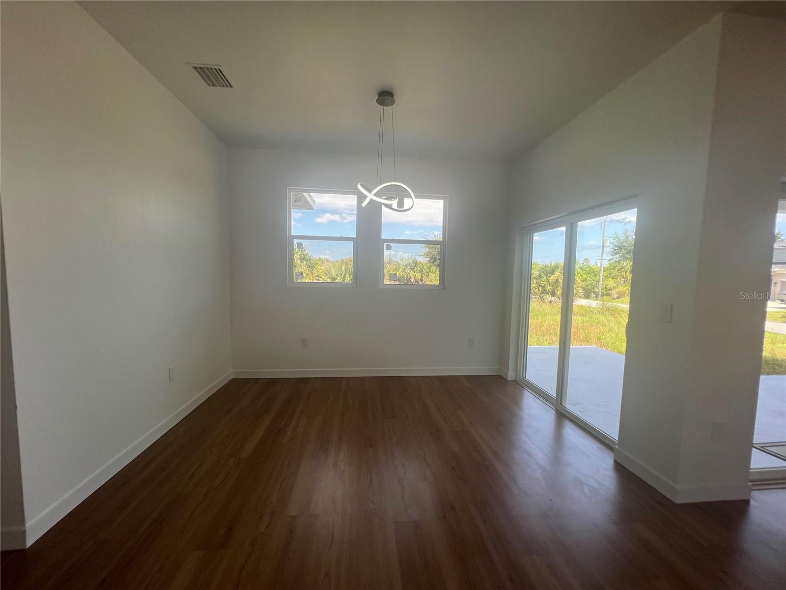 15062 Wichita Rd Property Photo 10