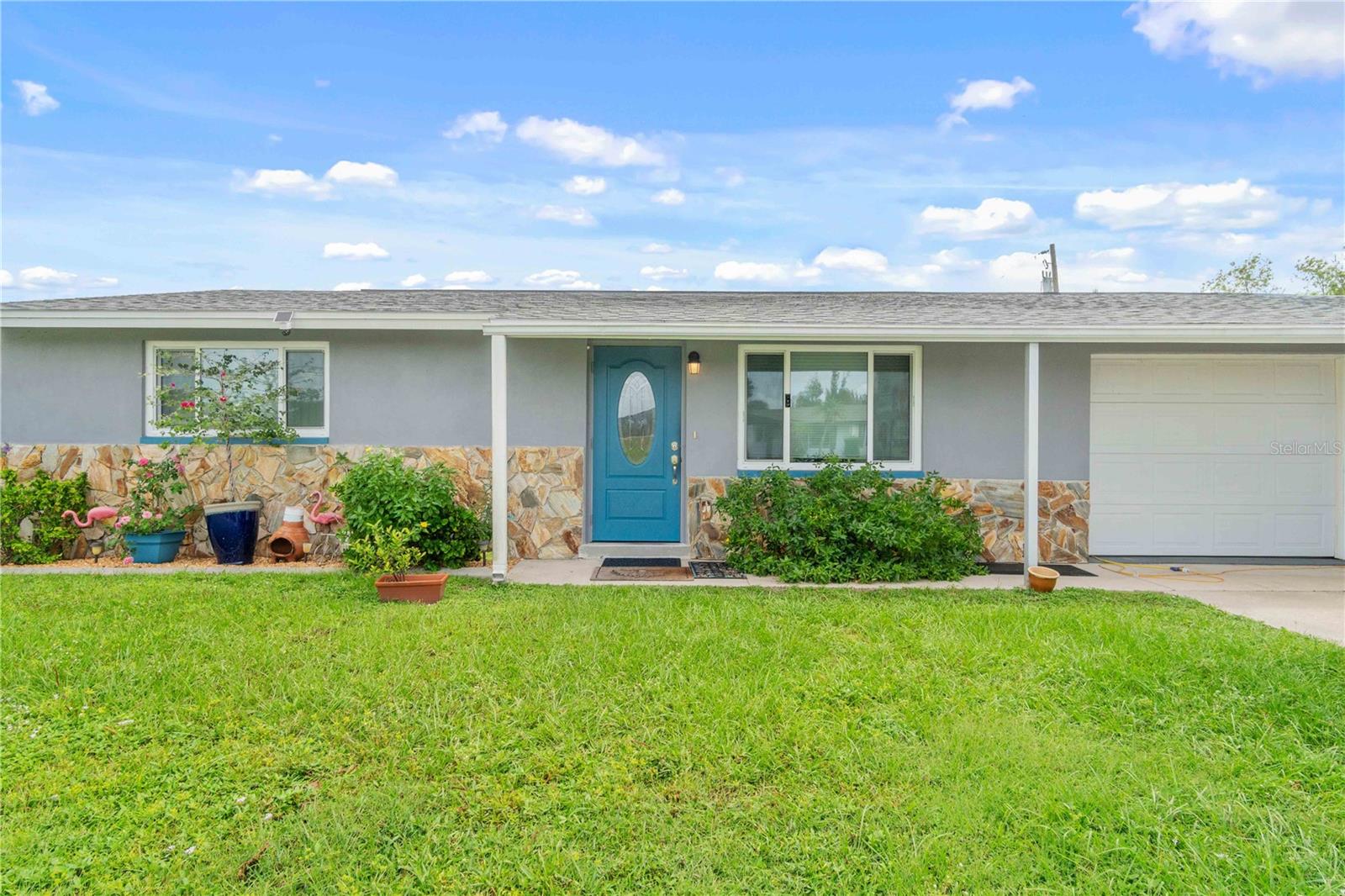 361 E Tarpon Blvd Nw Property Photo