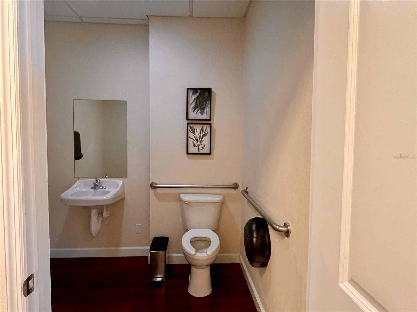 18326 Murdock Cir #101 Property Photo 13