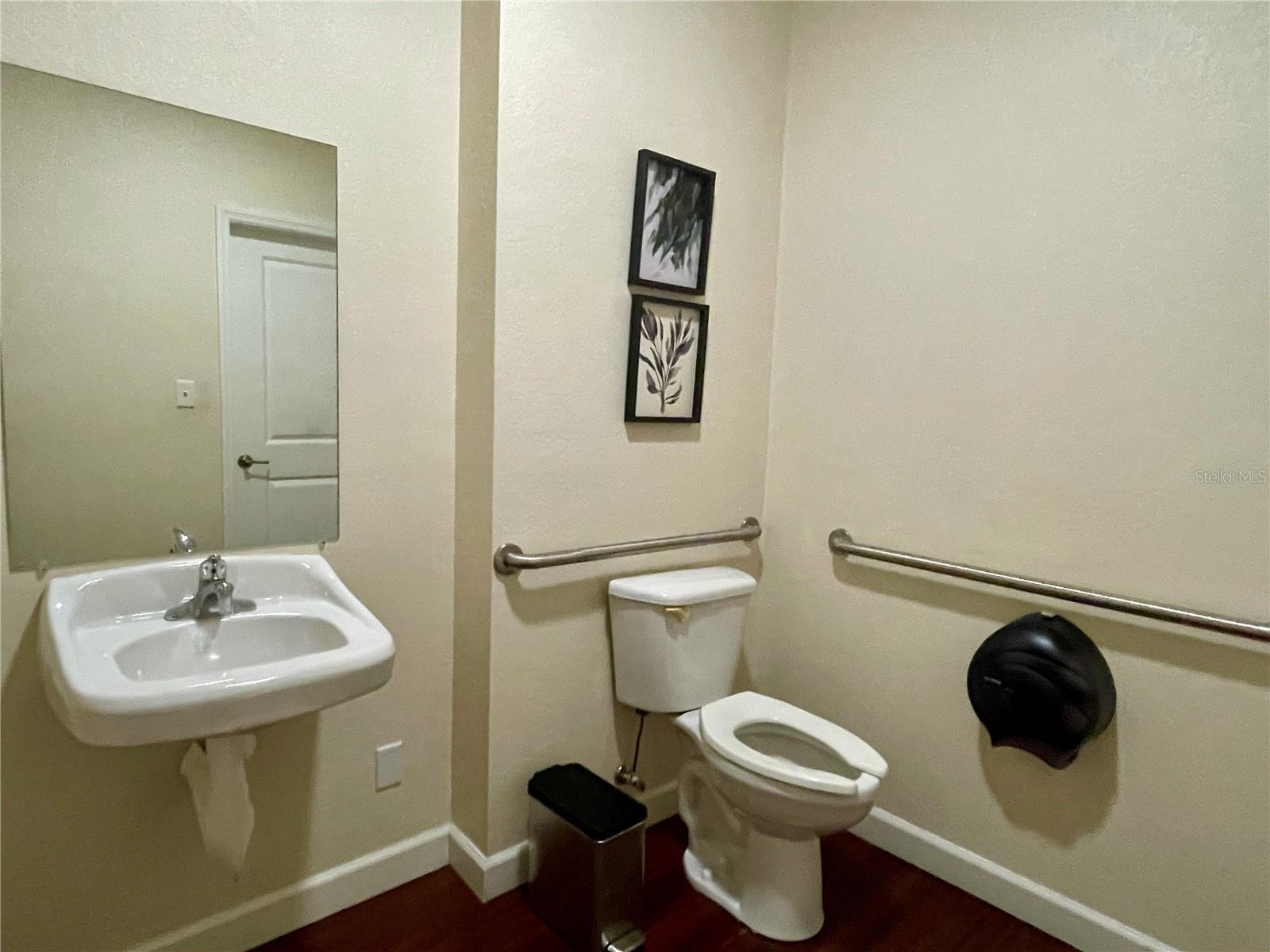 18326 Murdock Cir #101 Property Photo 14