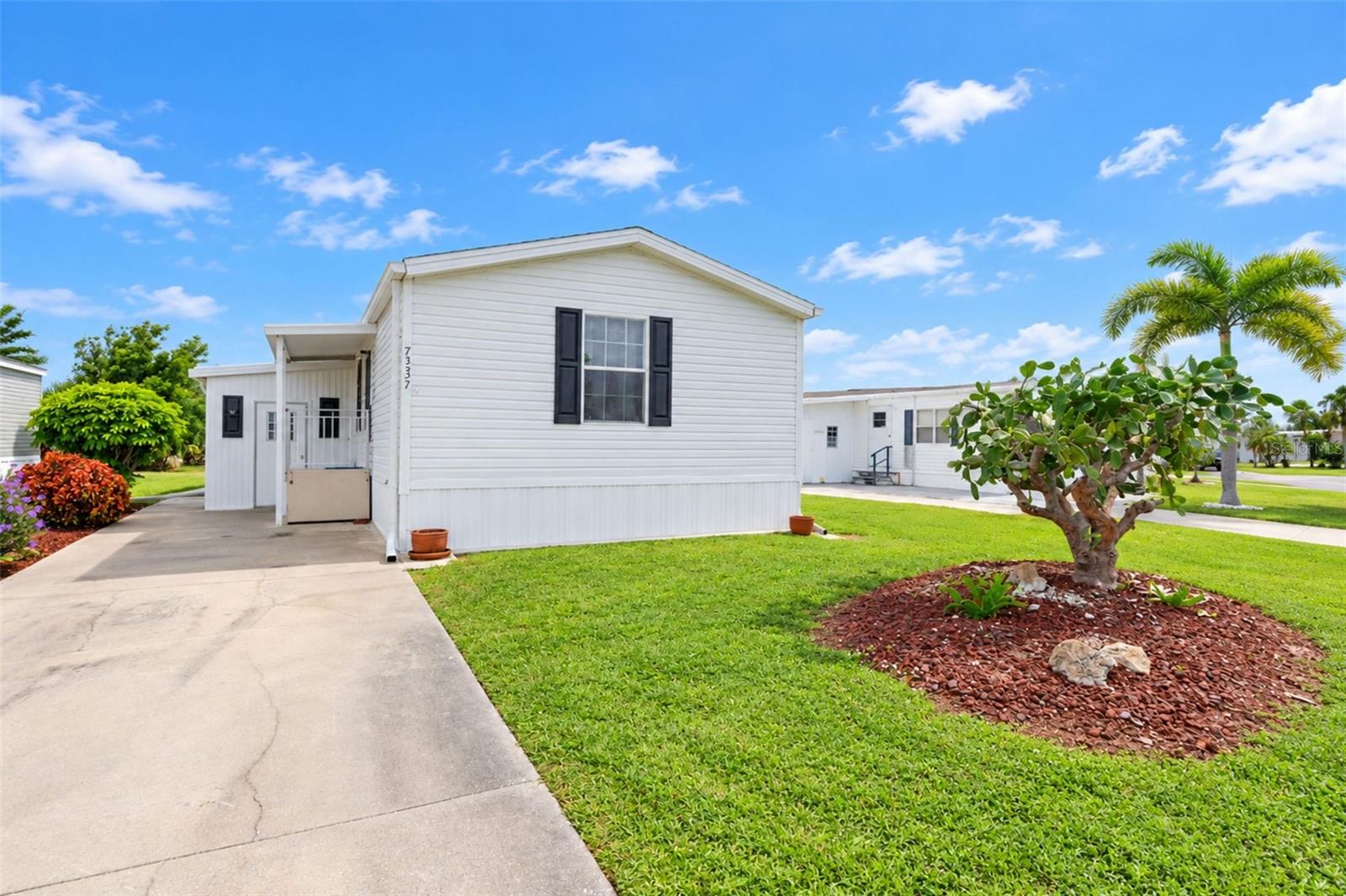 7337 HEDWIG CT Property Photo 1
