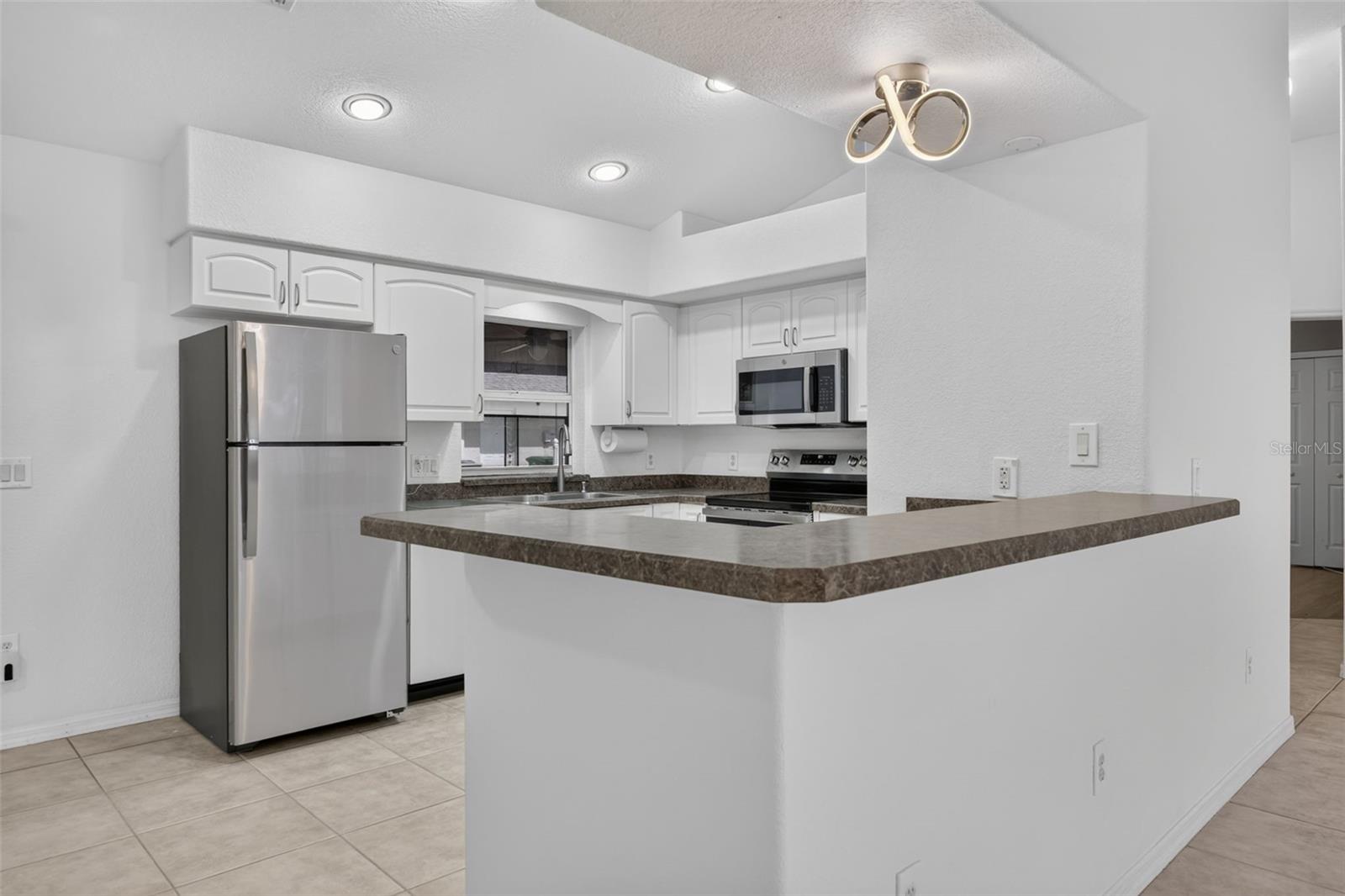 2184 Onondaga Ln Property Photo 14