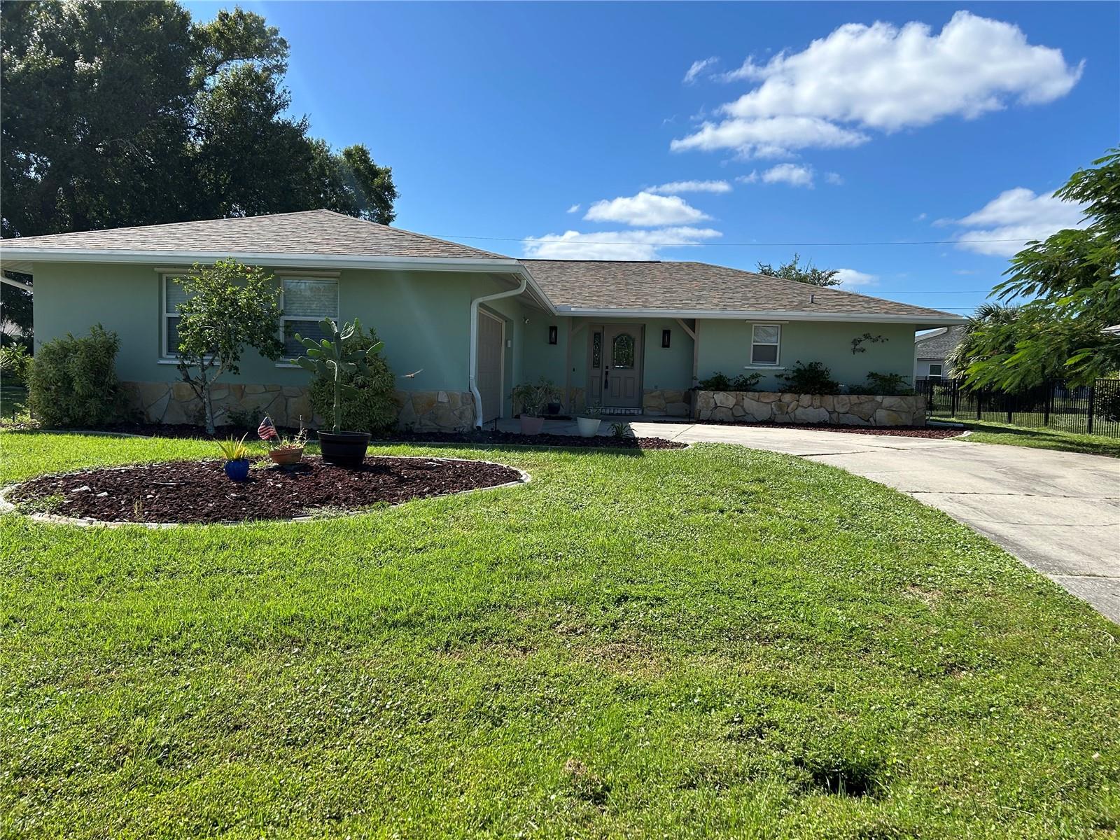25226 PUERTA DR Property Photo 1