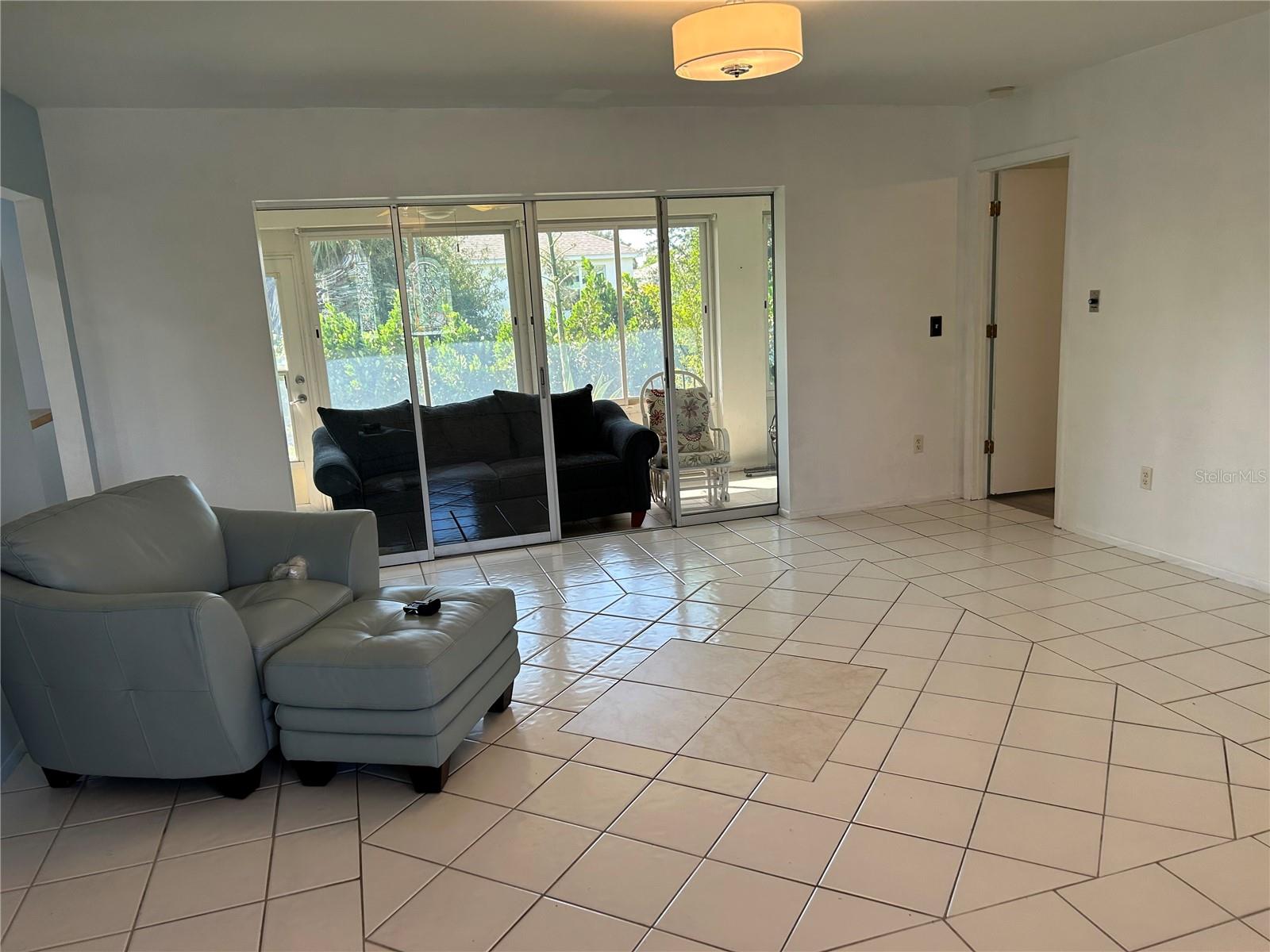 25226 Puerta Dr Property Photo 2