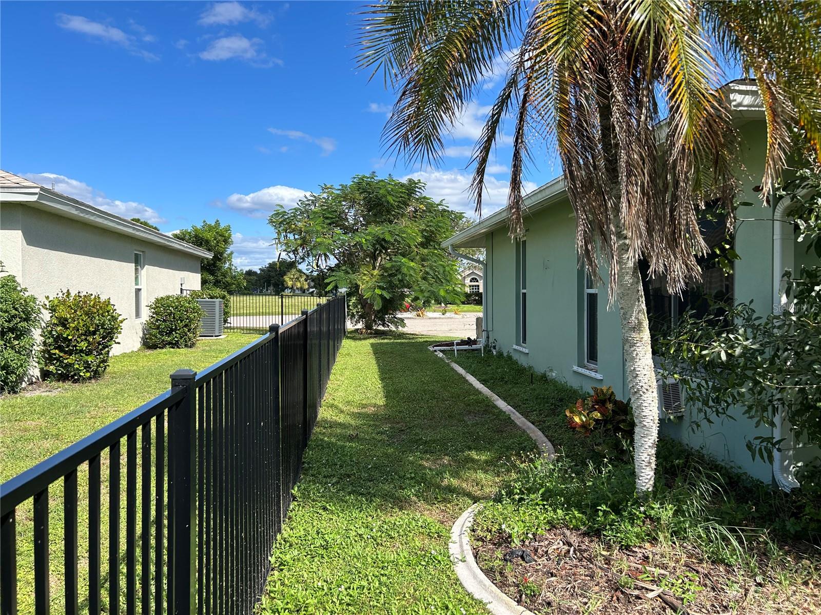 25226 Puerta Dr Property Photo 20
