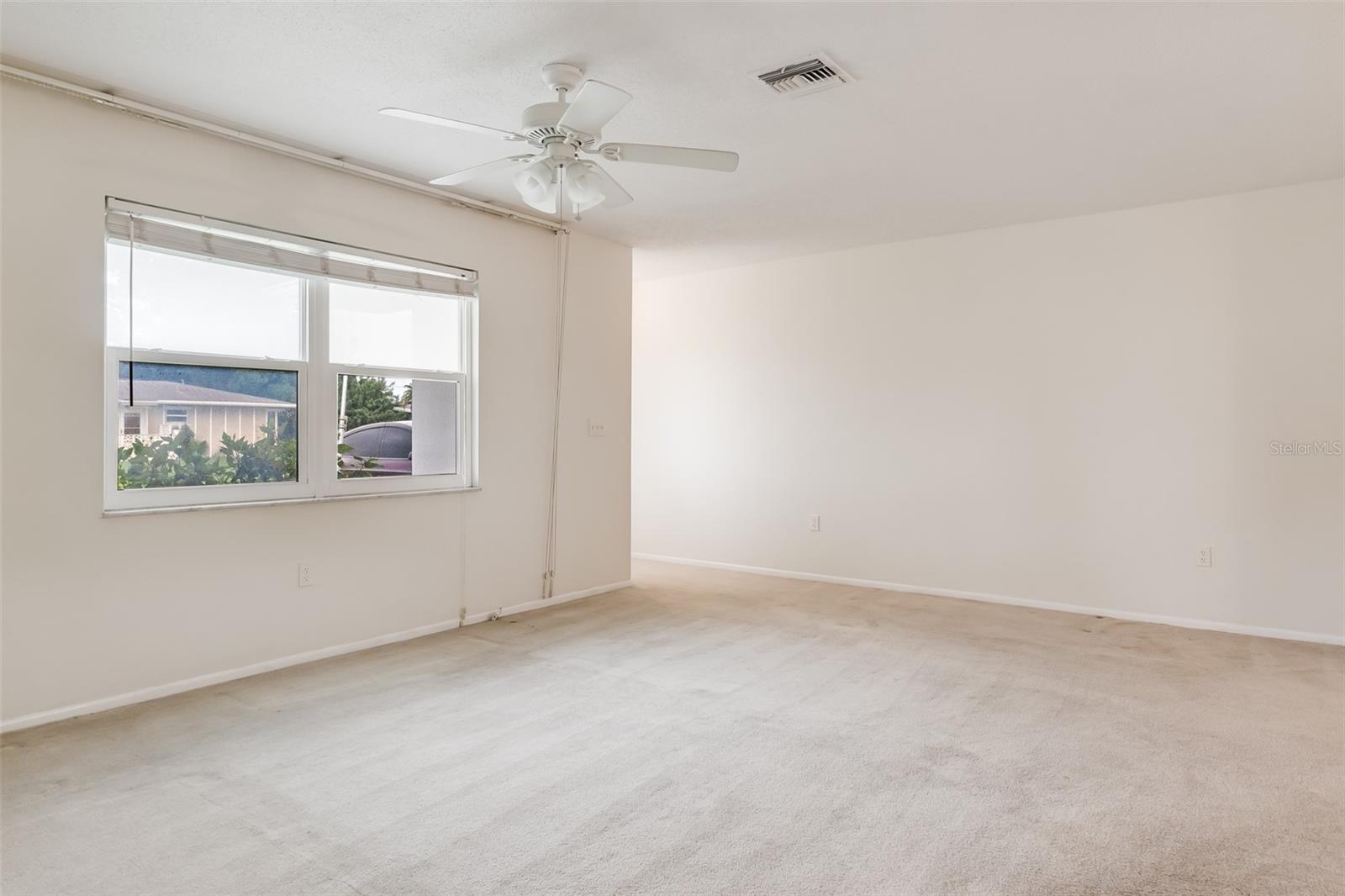 6350 Jordan St Property Photo 7