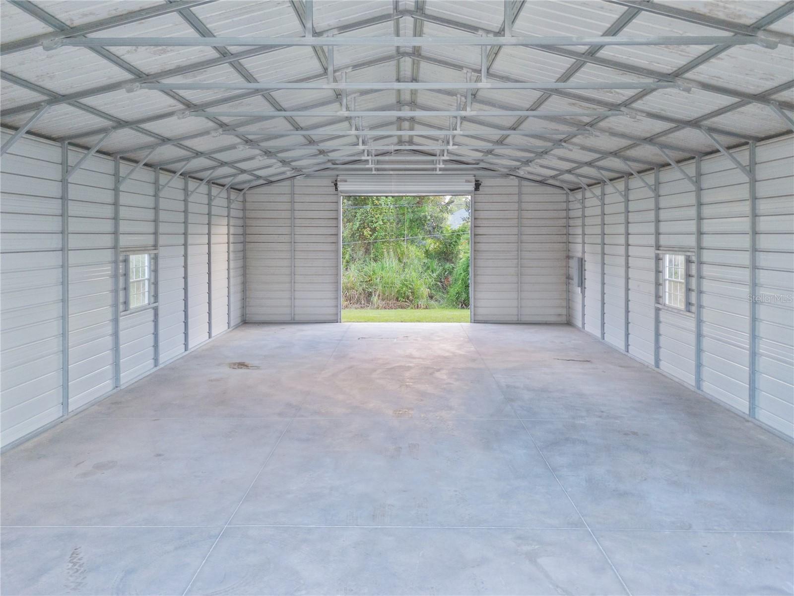17433 Harris Ave Property Photo 3