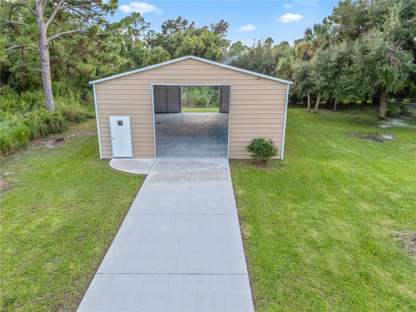 17433 Harris Ave Property Photo 49