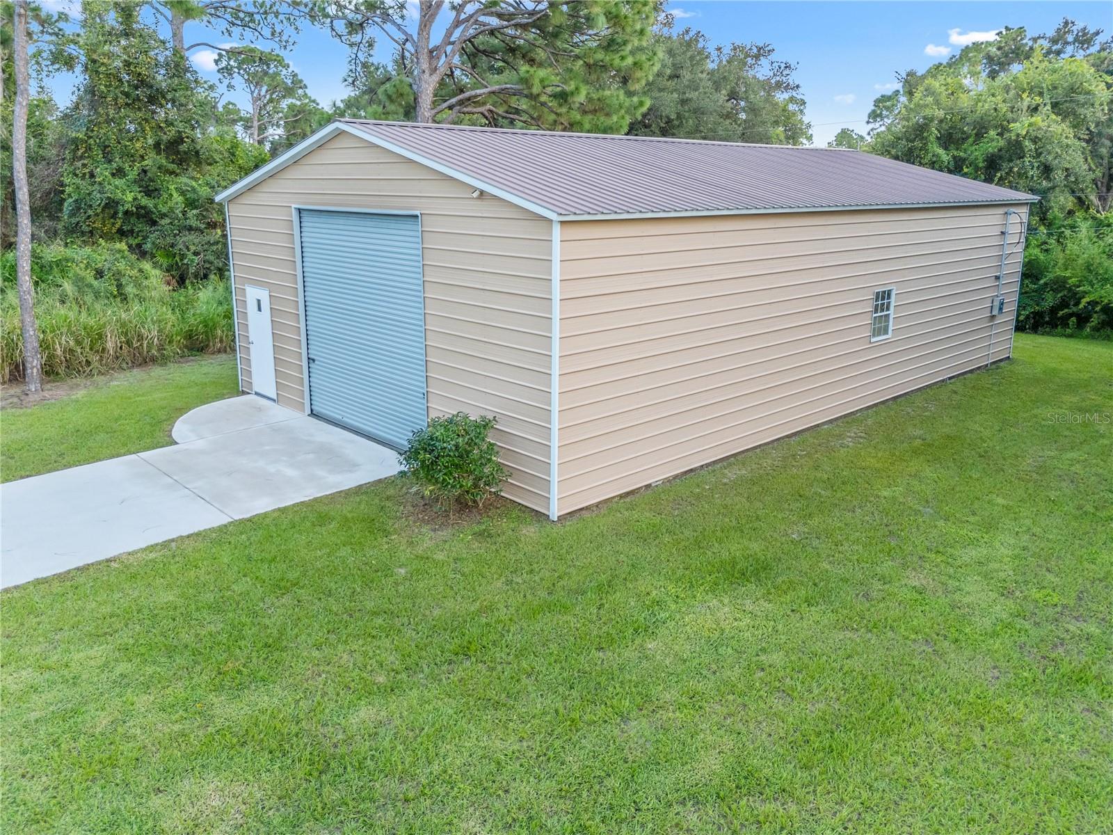 17433 Harris Ave Property Photo 50