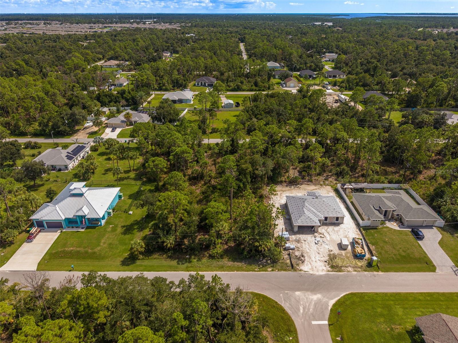 1252 Adalia Ter Property Photo 4