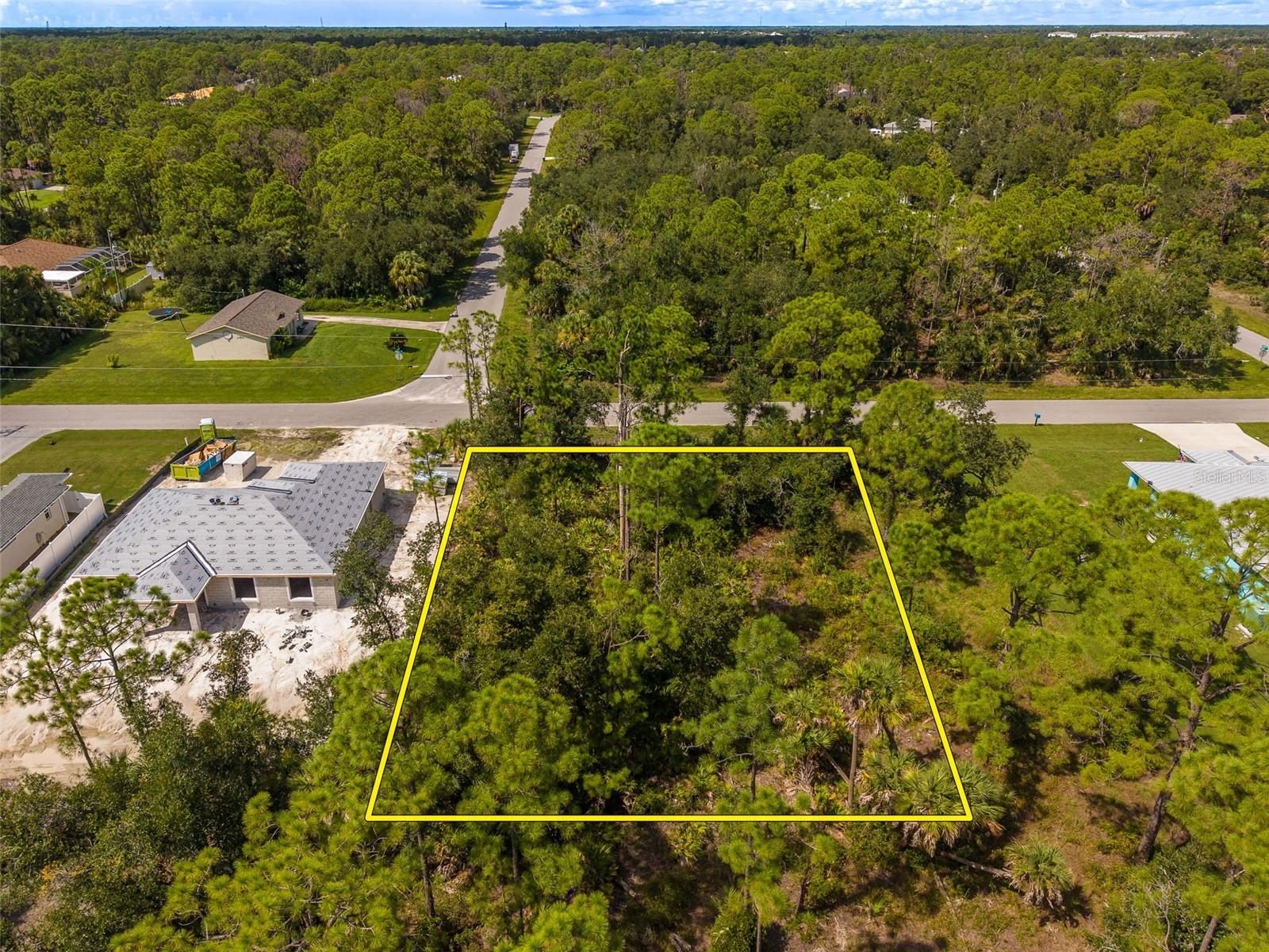 1252 Adalia Ter Property Photo 17