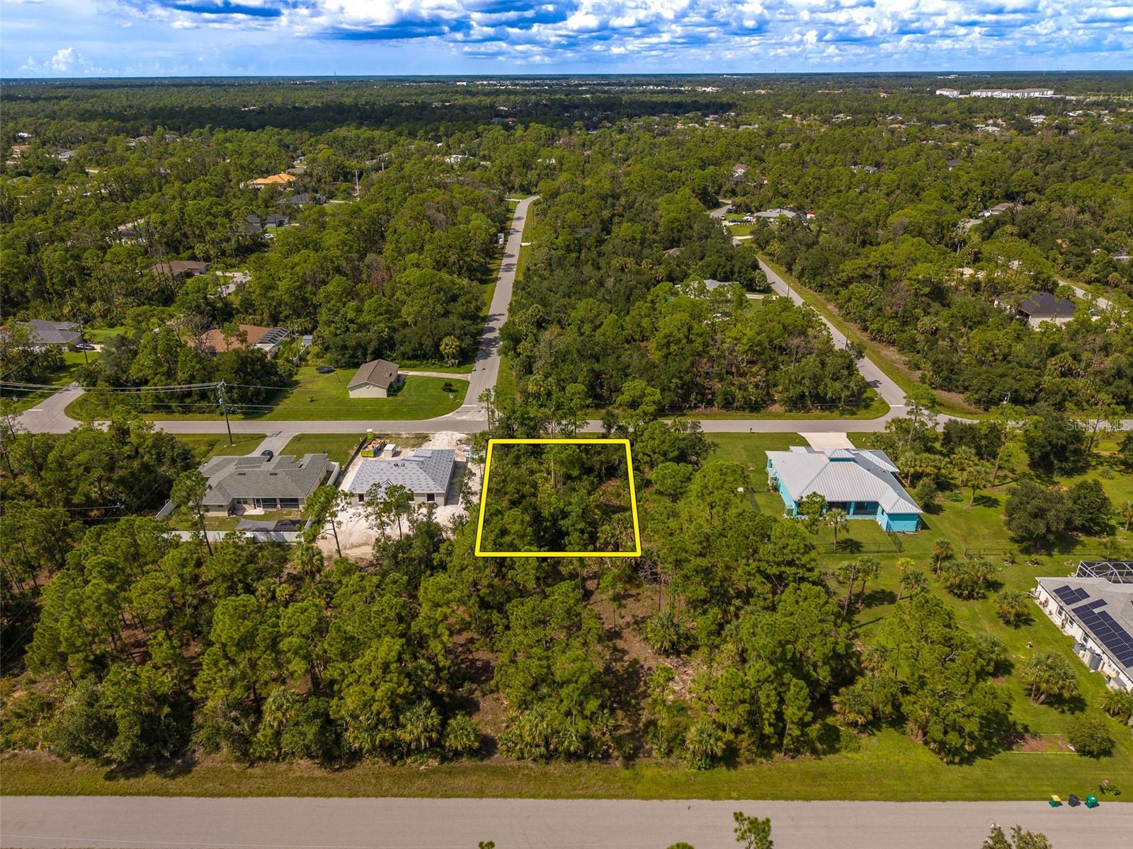 1252 Adalia Ter Property Photo 21