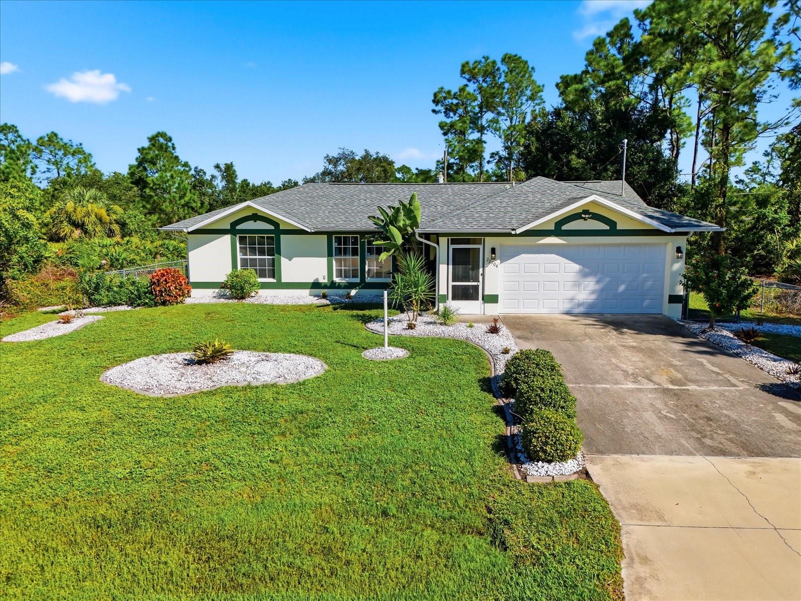 22104 LANDIS AVE Property Photo 1
