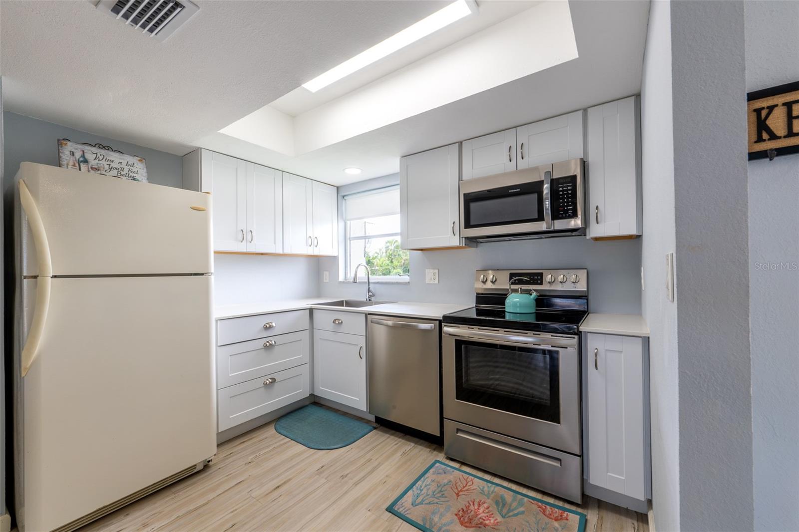 1318 Wesley Dr #124b Property Photo 8
