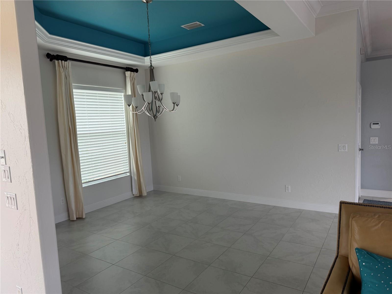 3830 Saba Ct Property Photo 4