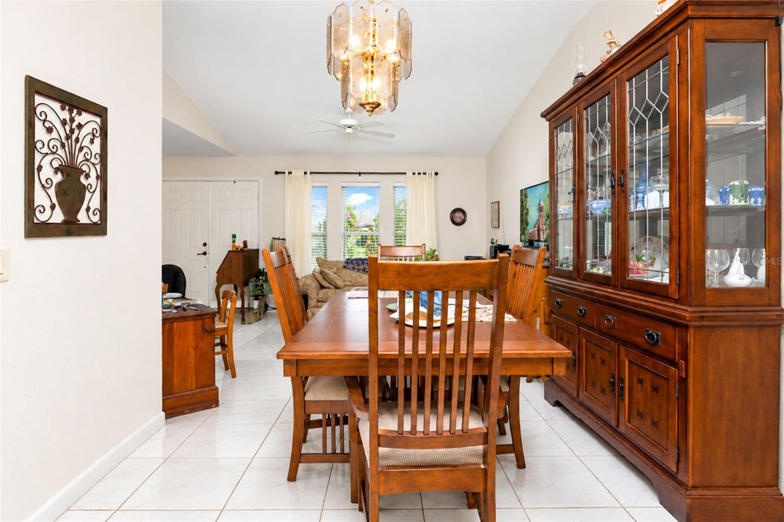 112 Cuiaba Dr Property Photo 12