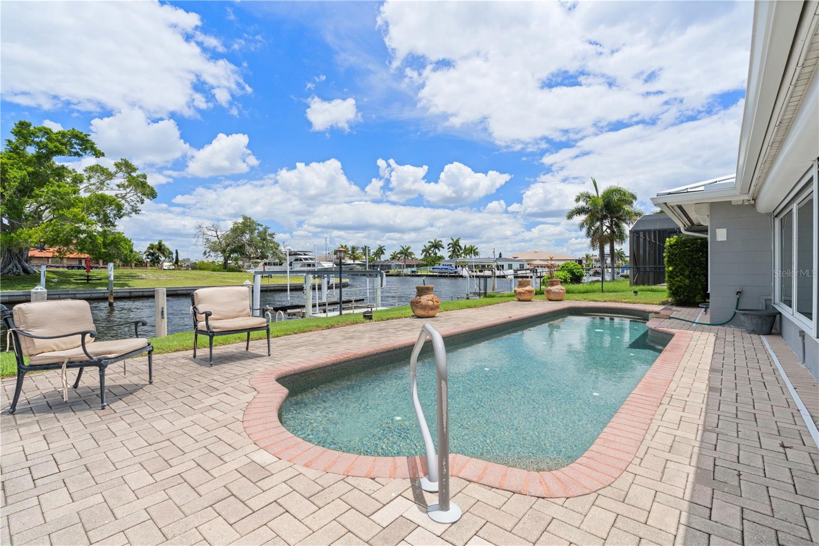 2211 Palm Tree Dr Property Photo 51