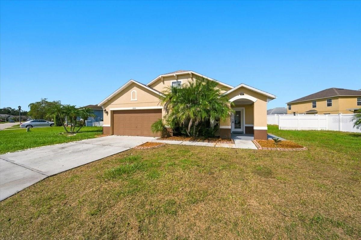 3200 Kearns Rd Property Photo 1