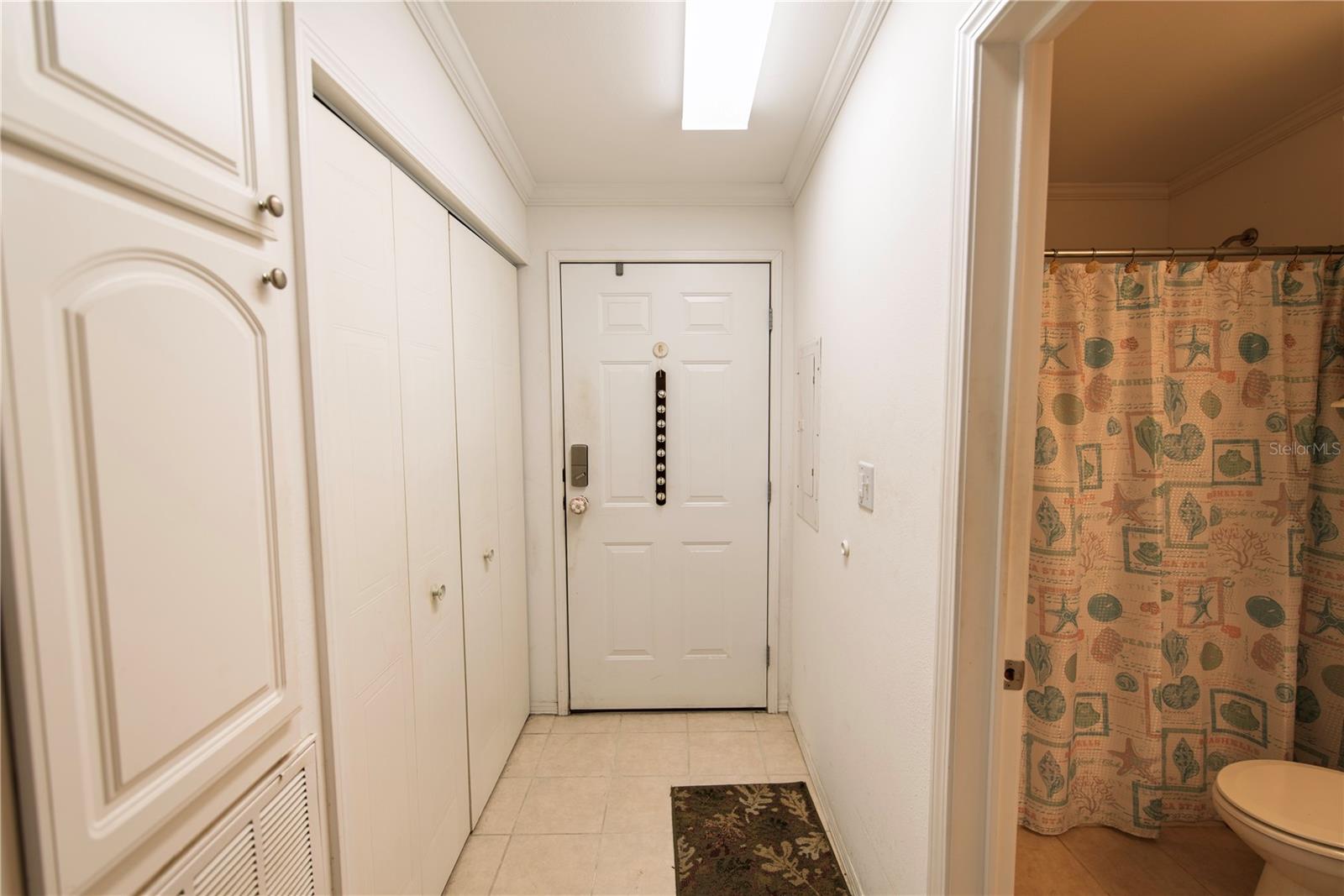 2 Copenhagen Ave Property Photo 12