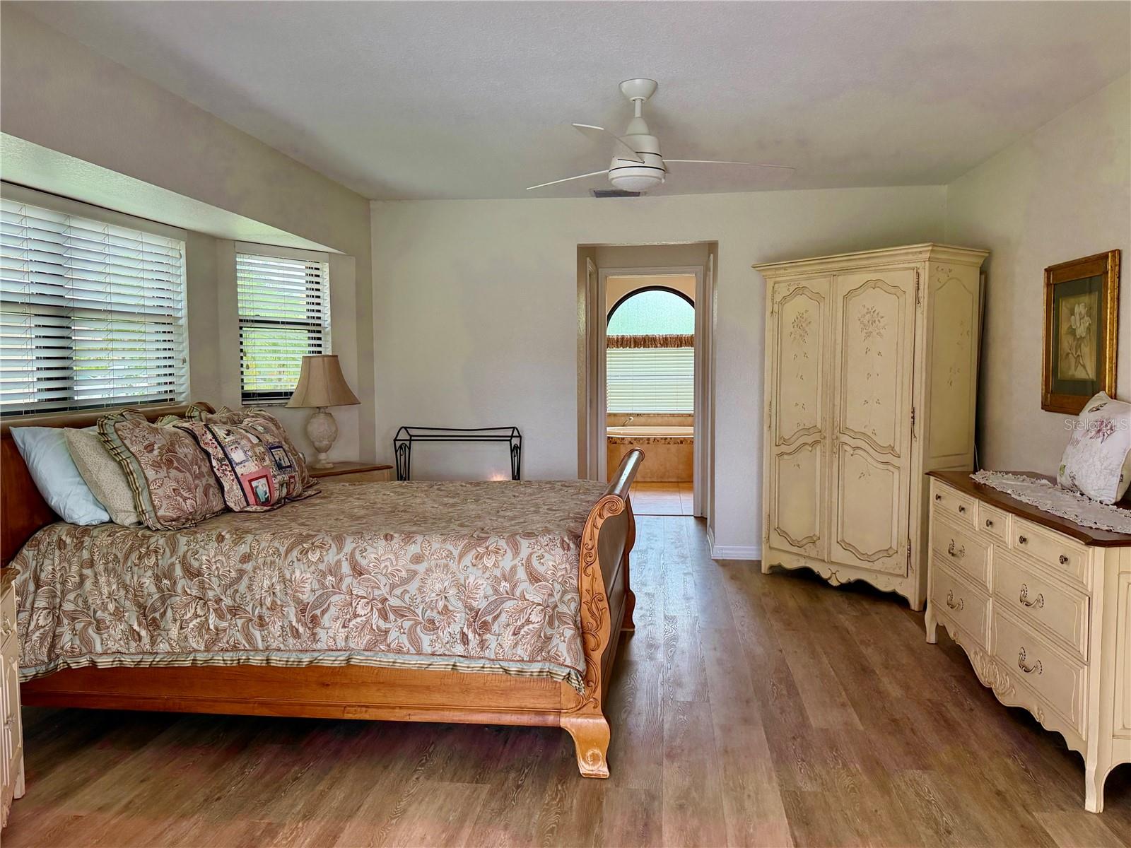 23411 Mullins Ave Property Photo 25