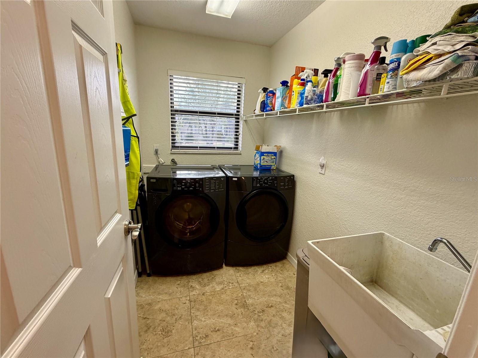 23411 Mullins Ave Property Photo 38