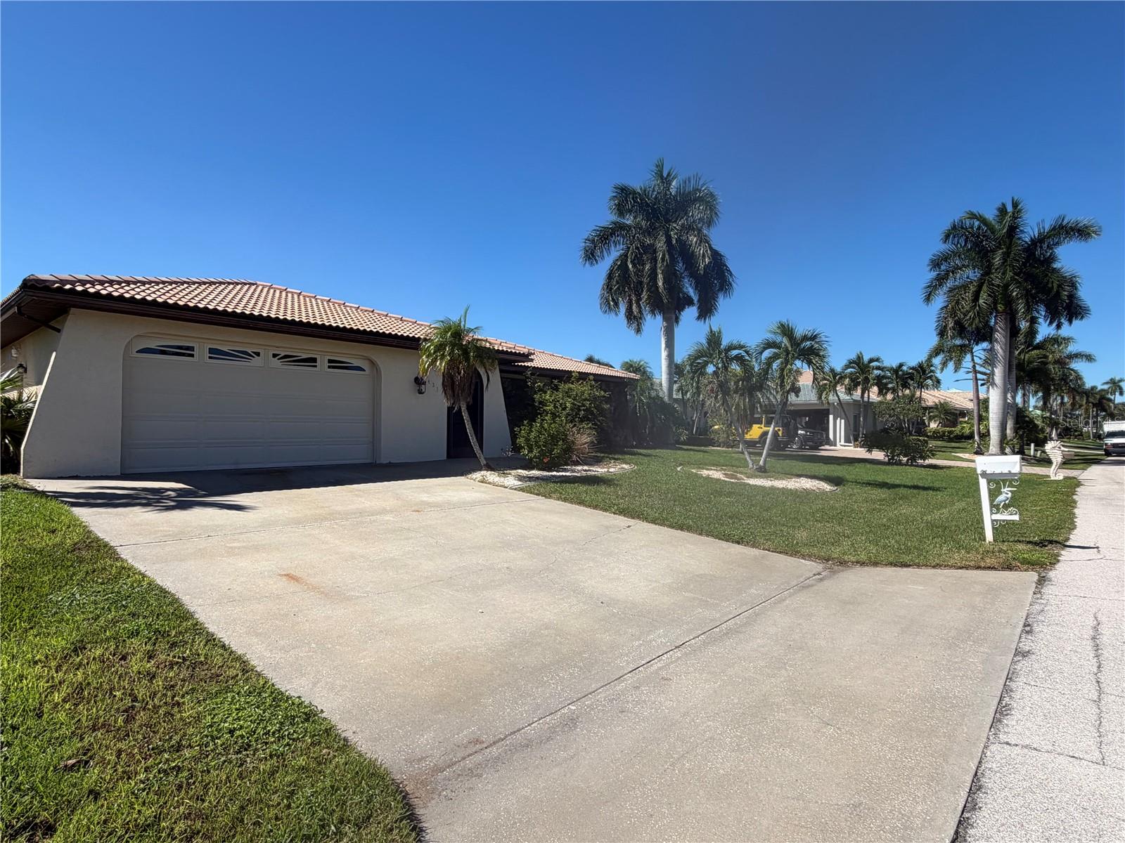 431 Exuma Ct Property Photo 5