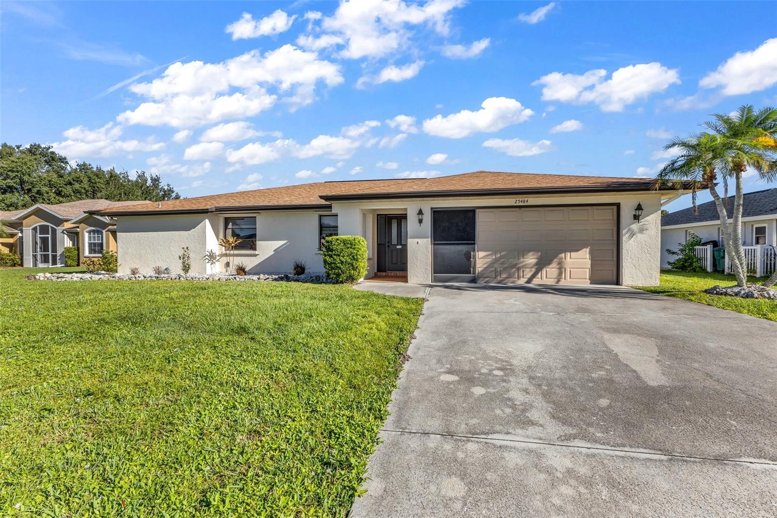 25484 Terrain Ln Property Photo 4