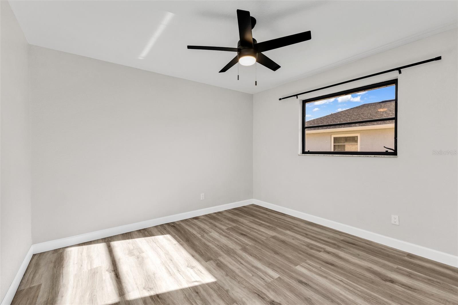 25484 Terrain Ln Property Photo 24
