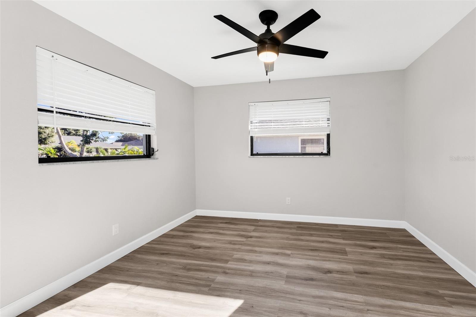 25484 Terrain Ln Property Photo 27