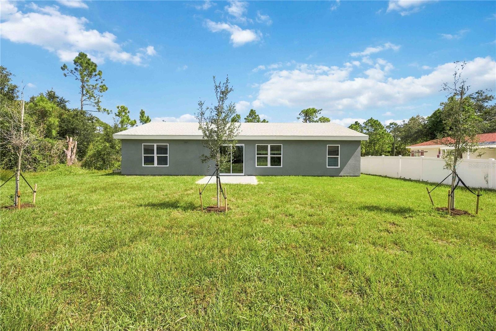 3361 Inverness St Property Photo 13