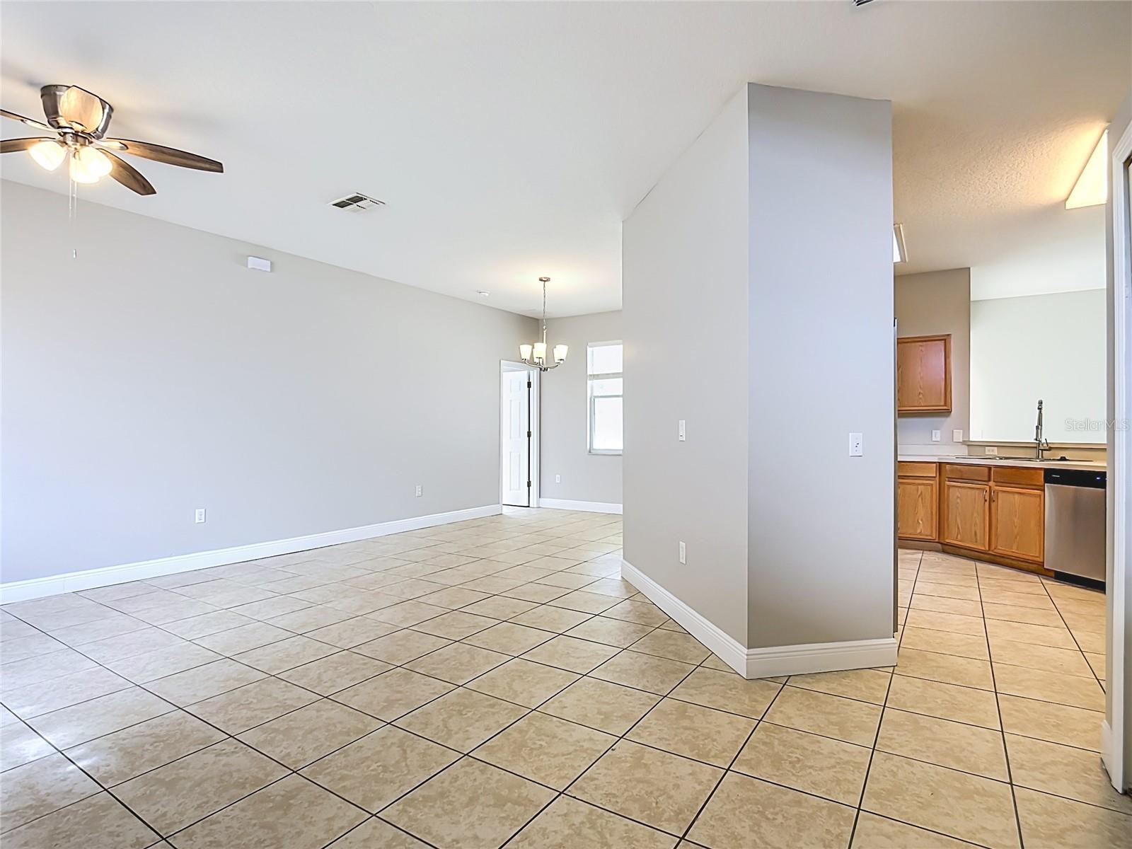 939 Gascony Ct Property Photo 2