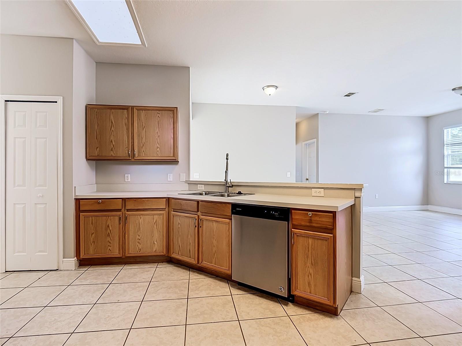 939 Gascony Ct Property Photo 11
