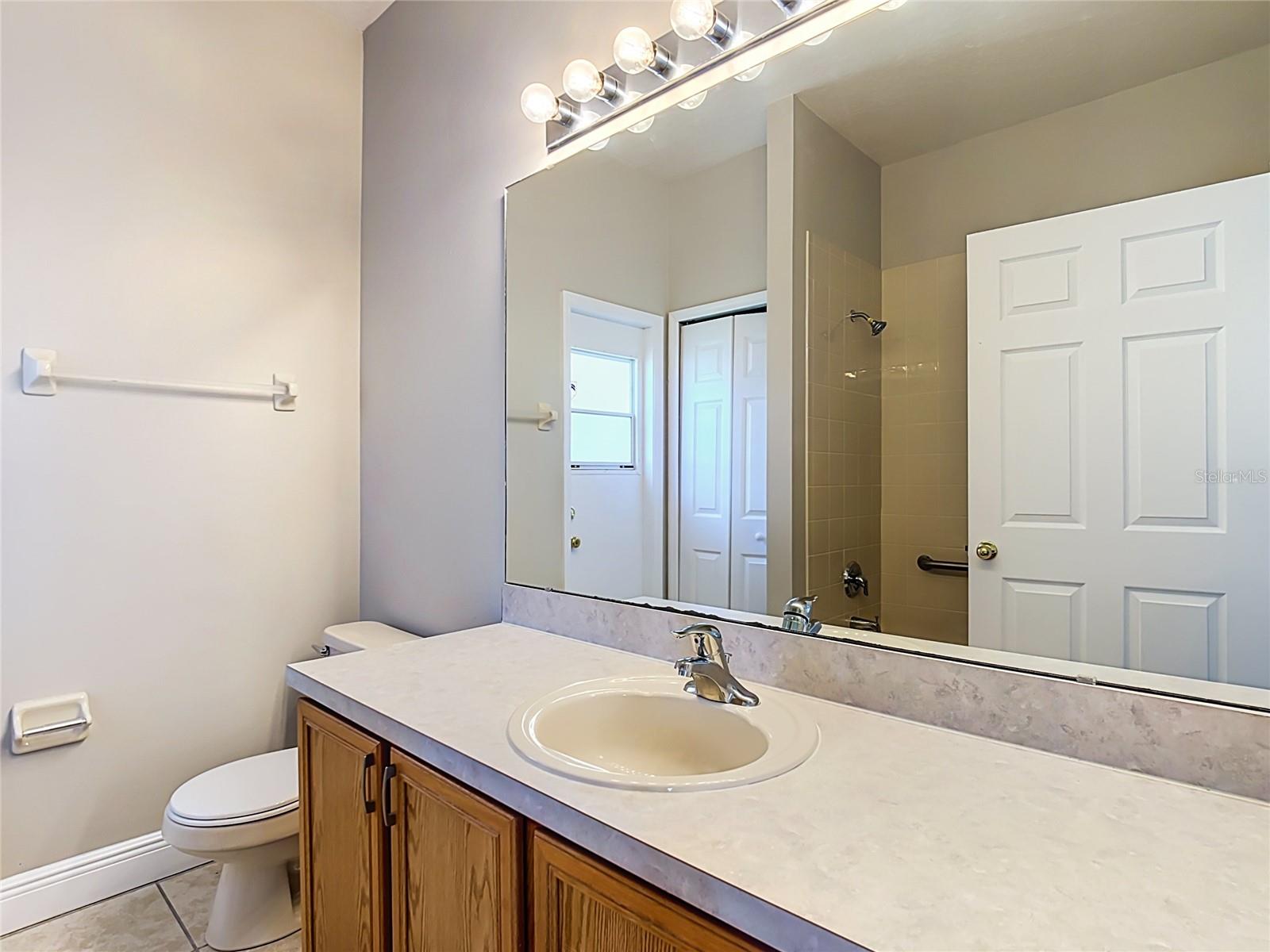 939 Gascony Ct Property Photo 17