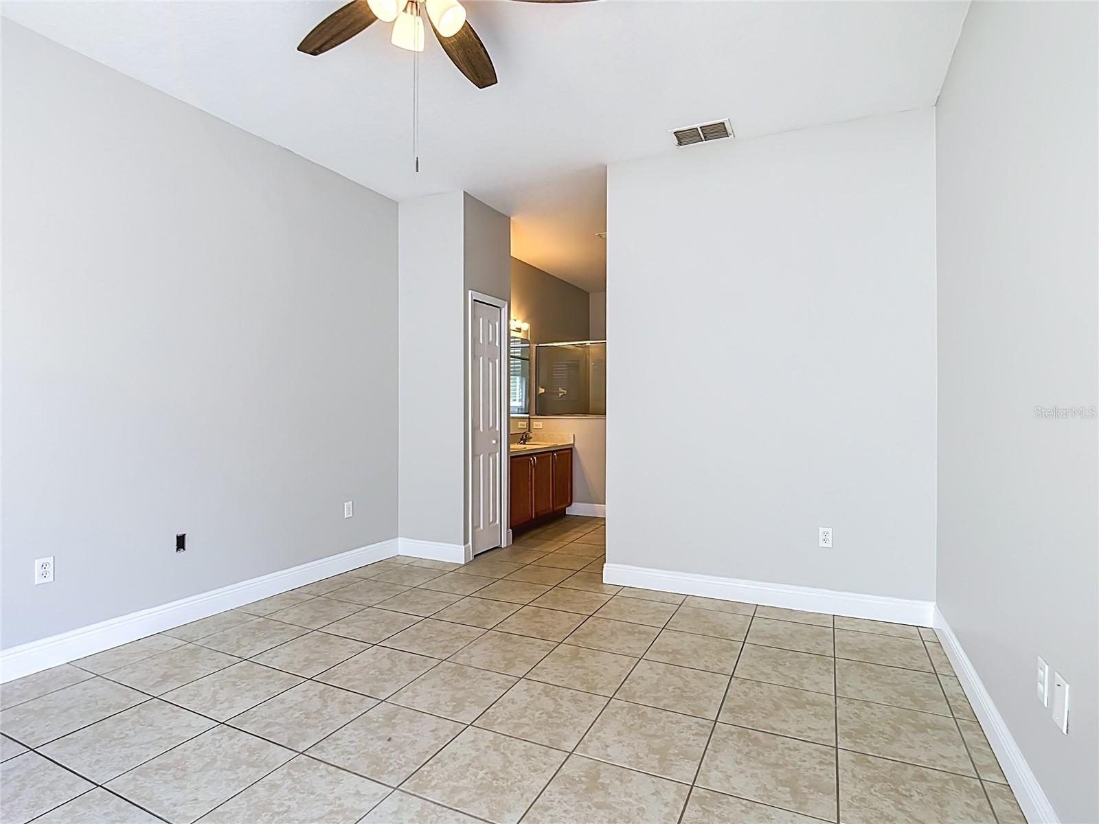 939 Gascony Ct Property Photo 22