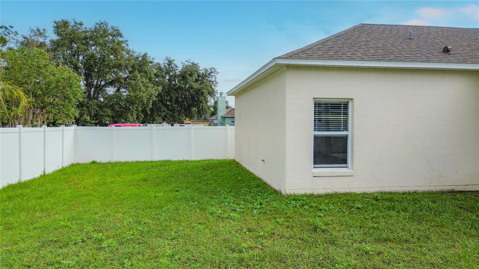 939 Gascony Ct Property Photo 32