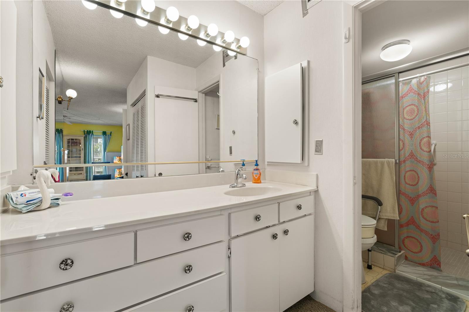 25188 Marion Ave #a106 Property Photo 22