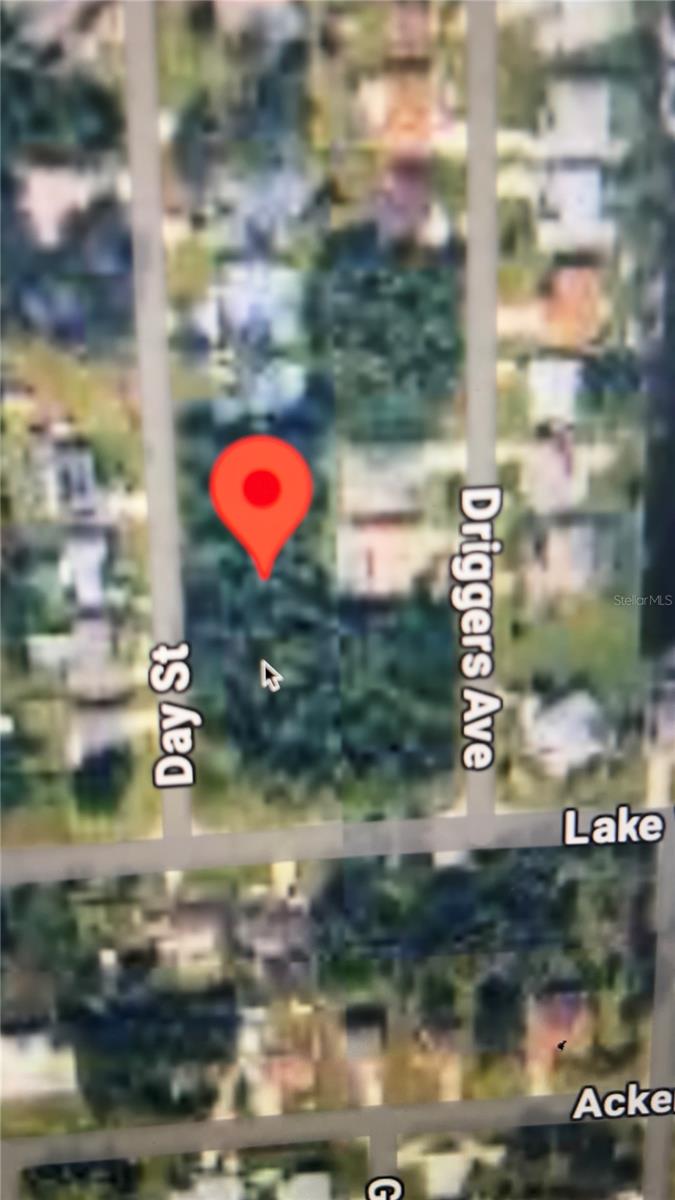 4242 DAY ST Property Photo 1