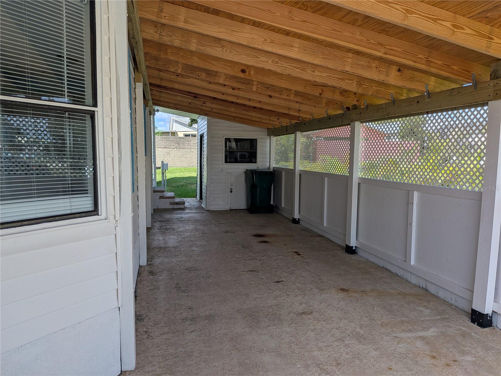 3125 Bayberry Ave Property Photo 3