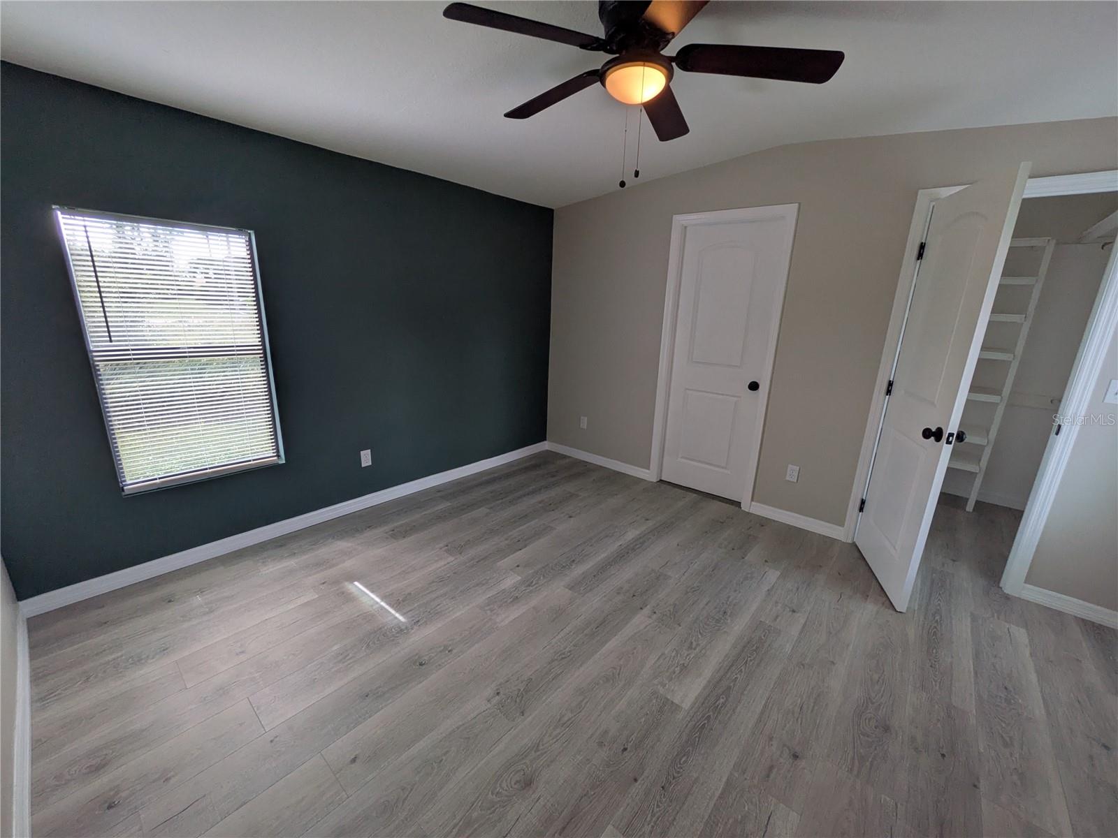 3125 Bayberry Ave Property Photo 6