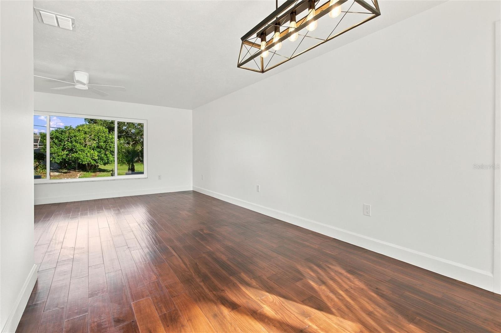 511 Bonito Ave Property Photo 7