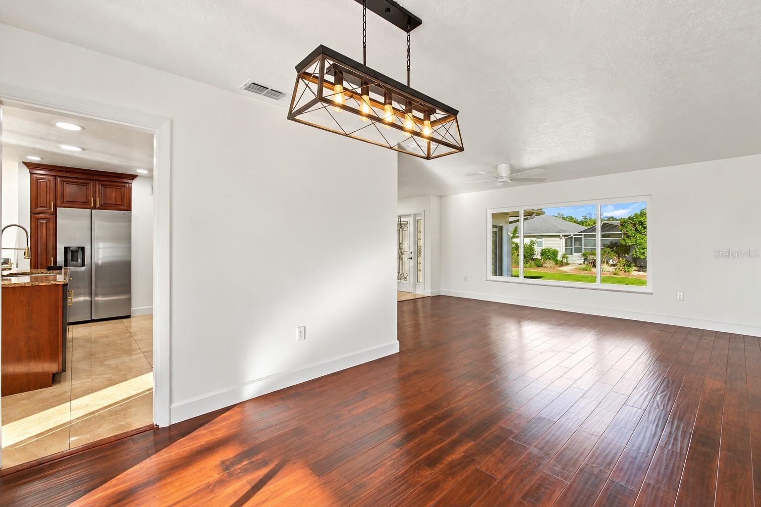 511 Bonito Ave Property Photo 8