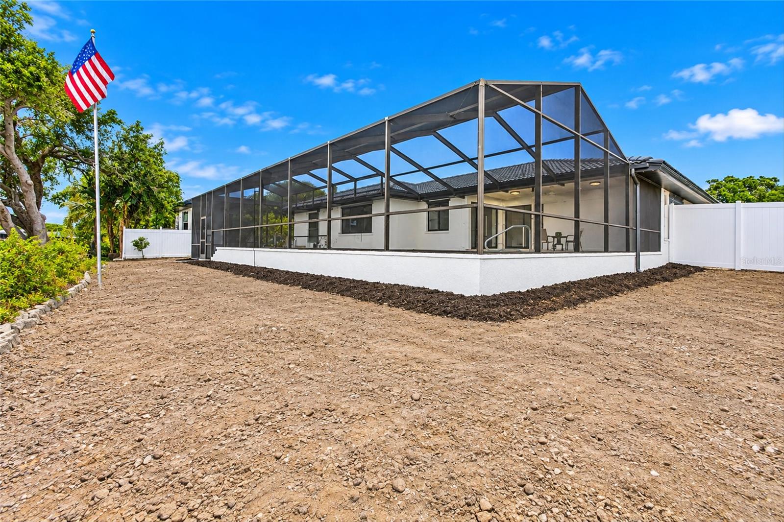 511 Bonito Ave Property Photo 30