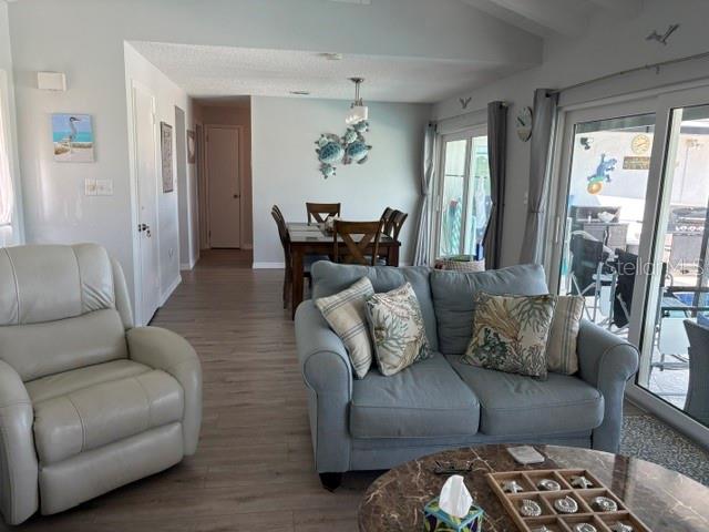 98 Caddy Rd Property Photo 5
