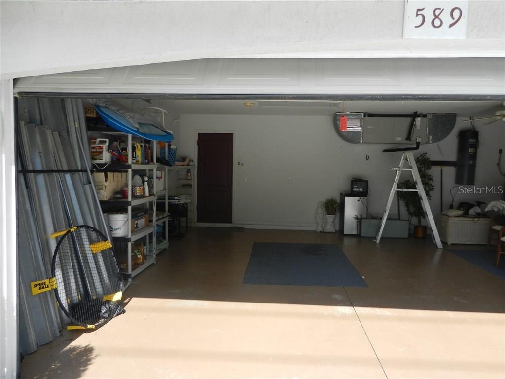 589 Rotonda Cir Property Photo 25