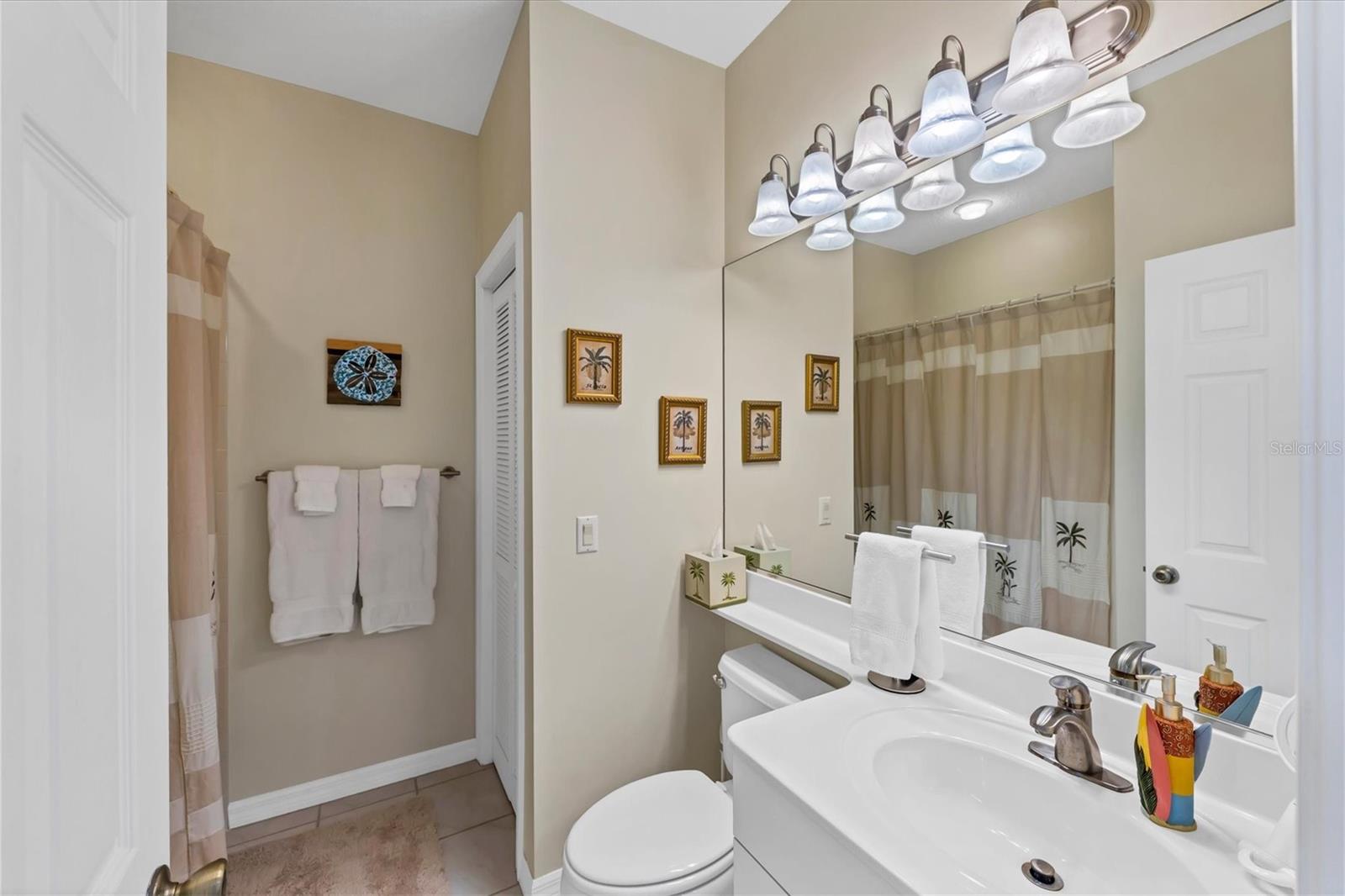 8272 Harborside Cir Property Photo 17