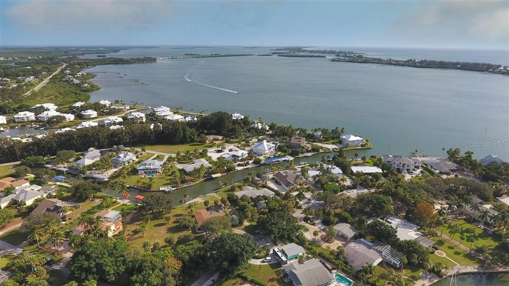 500 Green Dolphin Dr S Property Photo 3